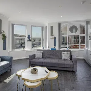 South Pier - Close To Pleasure And Seafront Blackpool