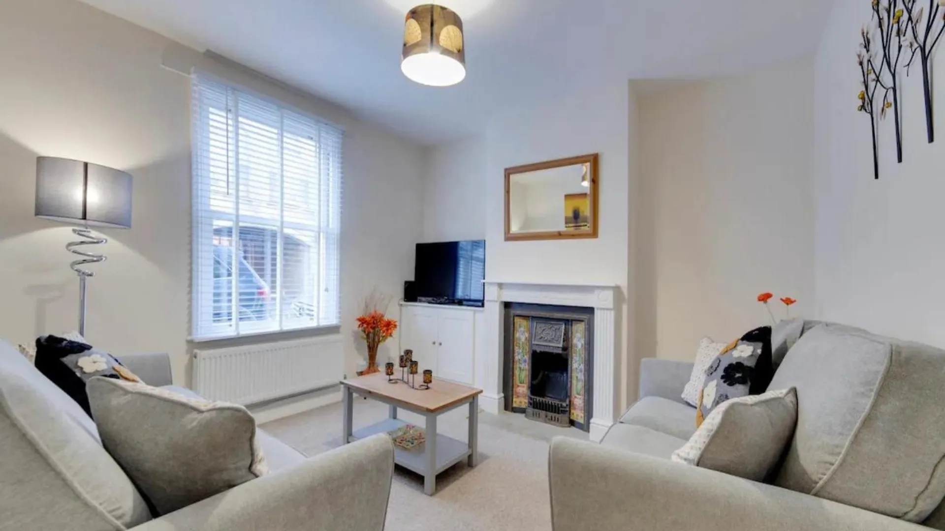 Pass The Keys Modern And Spacious Terrace In Central Cambridge Storbritannien